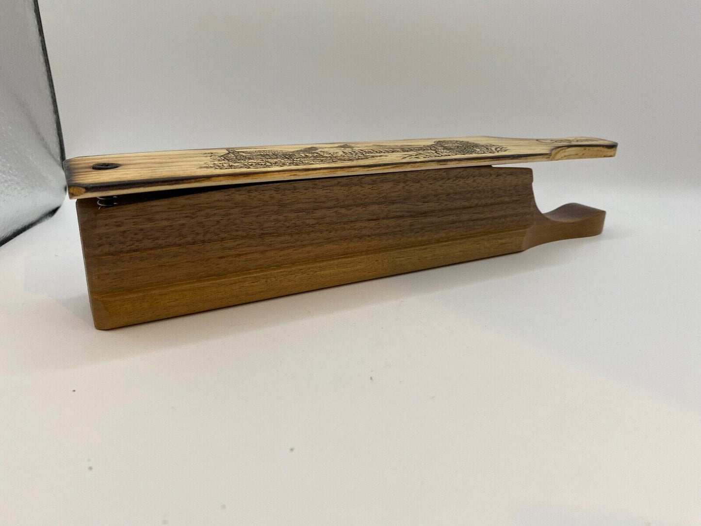 Genuinely Amish Crafted "Captain" Turkey Box Call