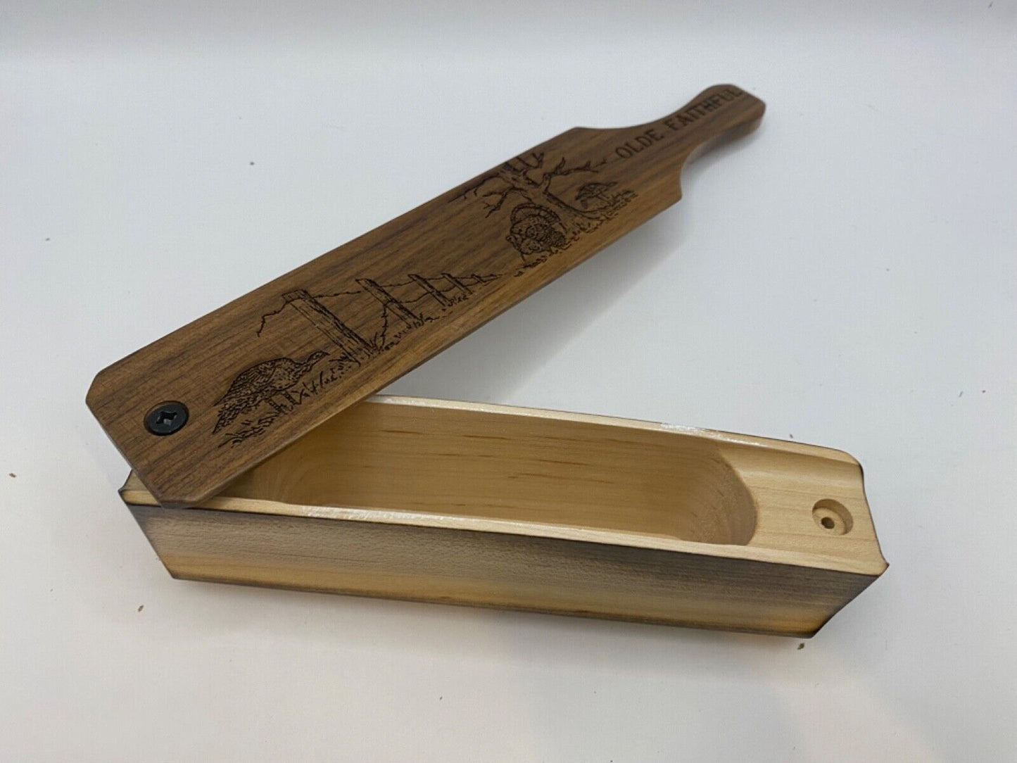 Genuinely Amish Crafted "Old Faithful" Turkey Box Call