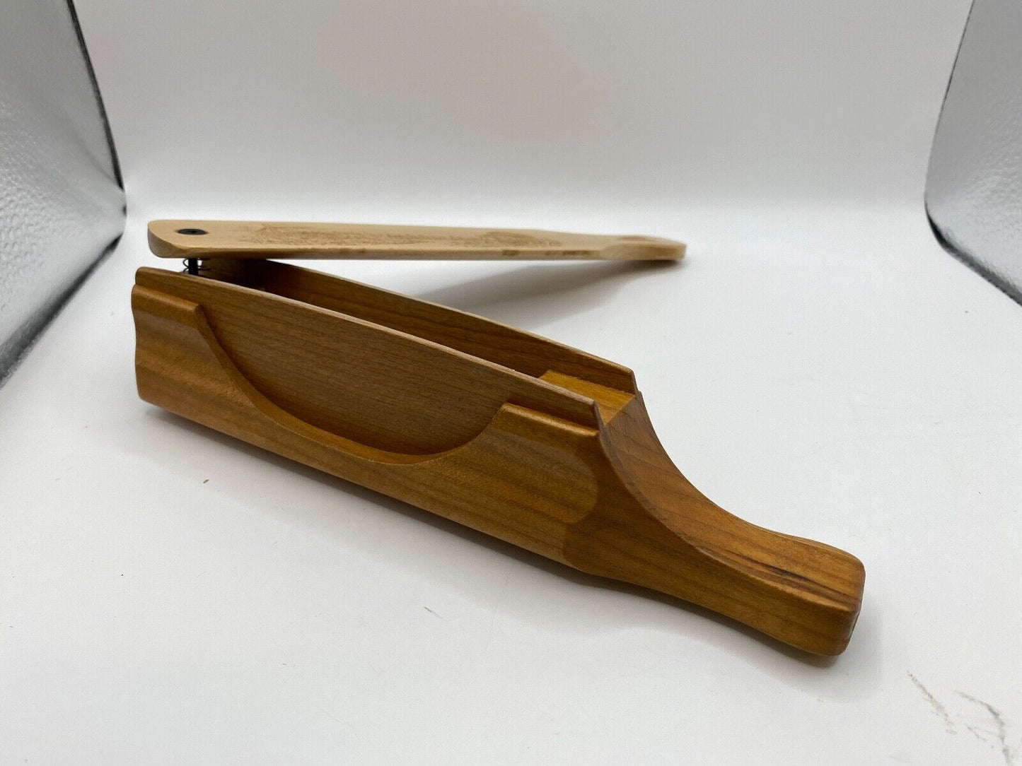 Genuinely Amish Crafted "Handle Half Moon" Turkey Box Call