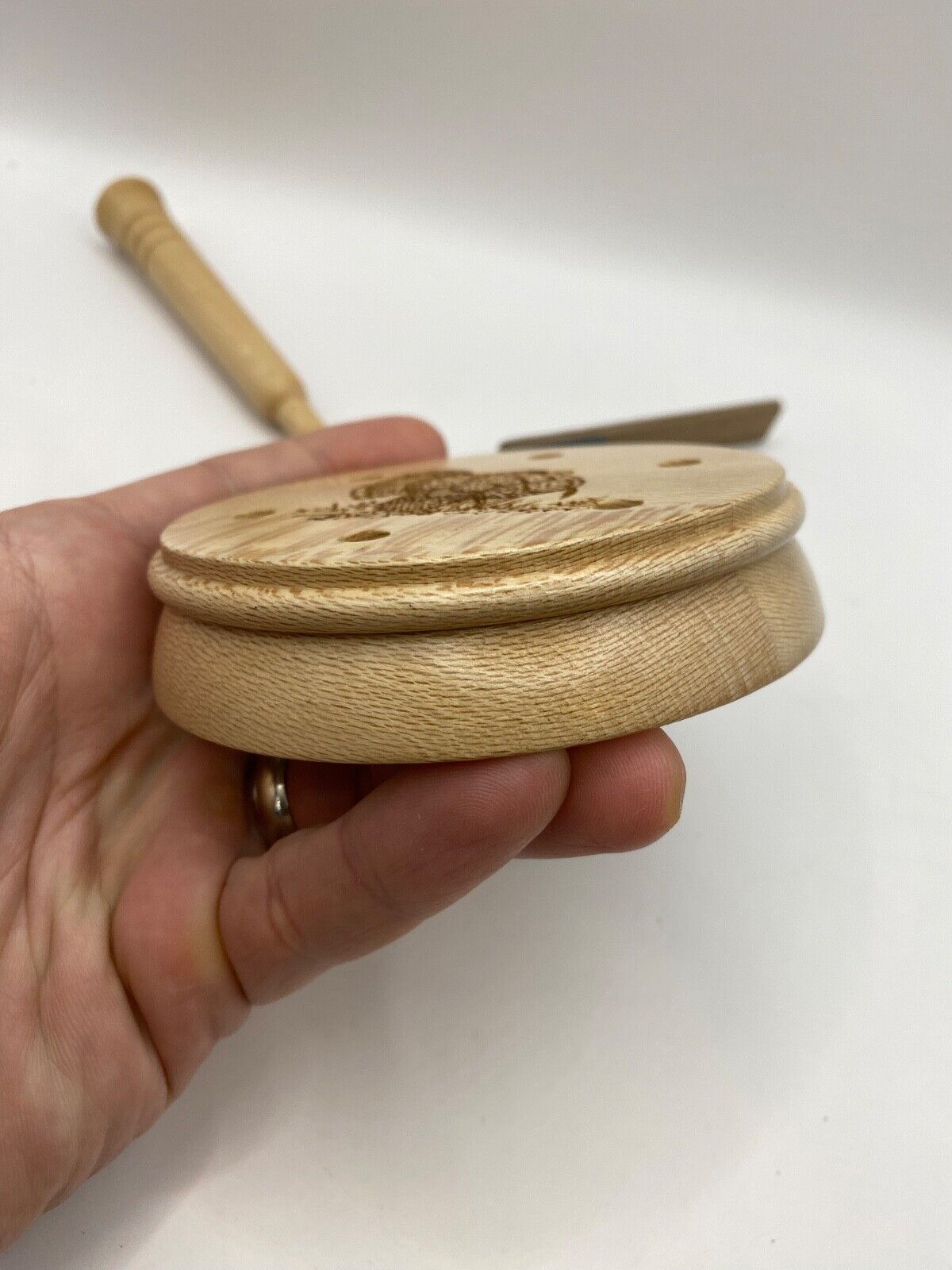 Genuinely Amish Crafted Turkey Friction Call with Striker