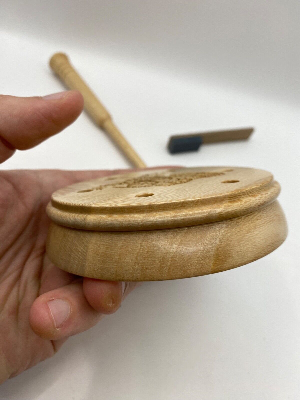 Genuinely Amish Crafted Turkey Friction Call with Striker