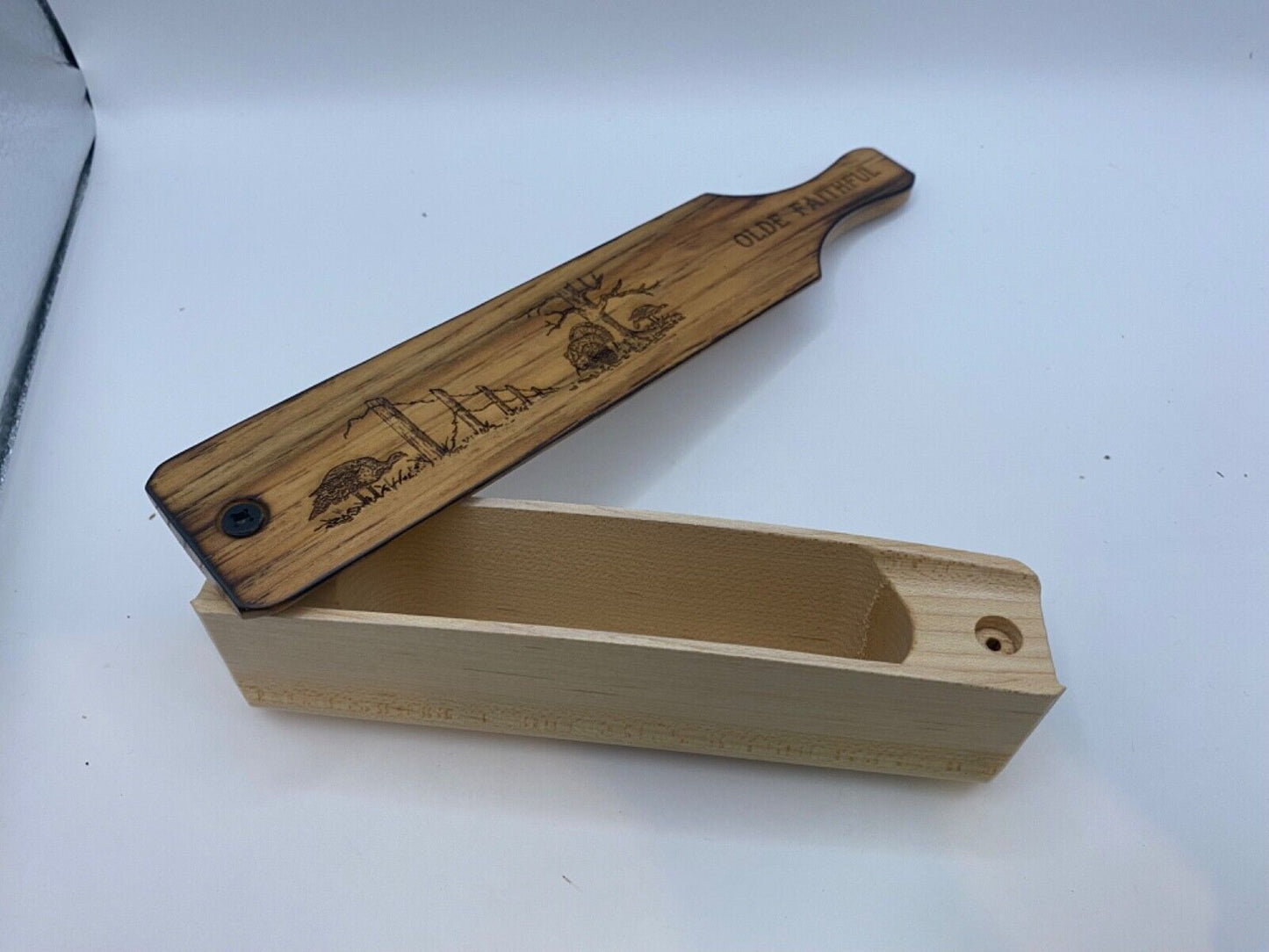 Genuinely Amish Crafted "Old Faithful" Turkey Box Call