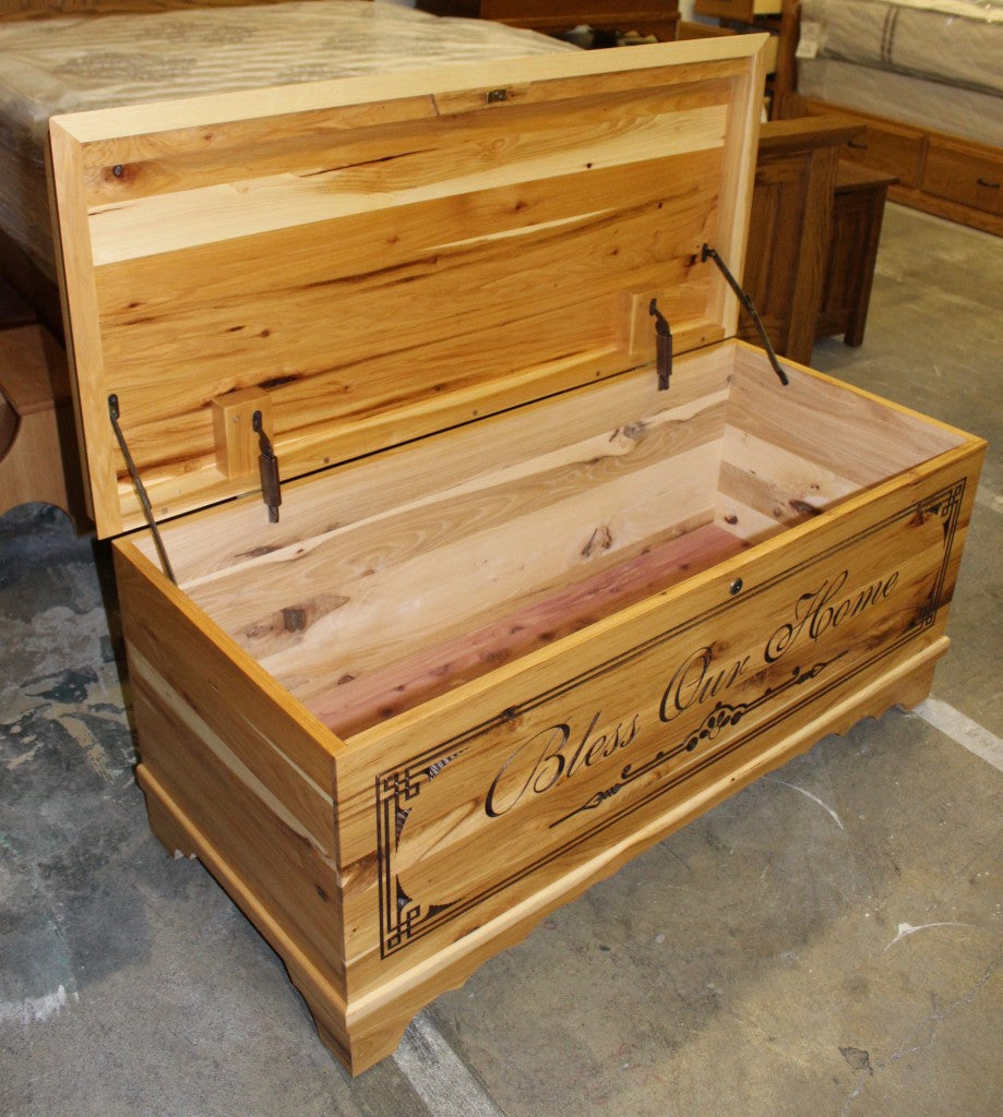 Standard Size Waterfall Blanket Chest with Two-Tone Engraving
