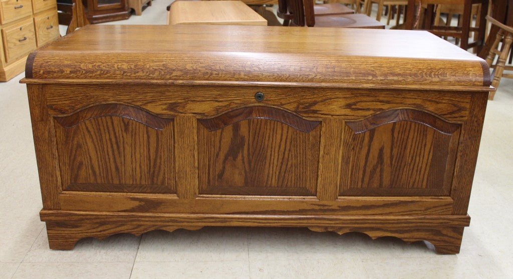 Cathedral Raised Panel Blanket Chest