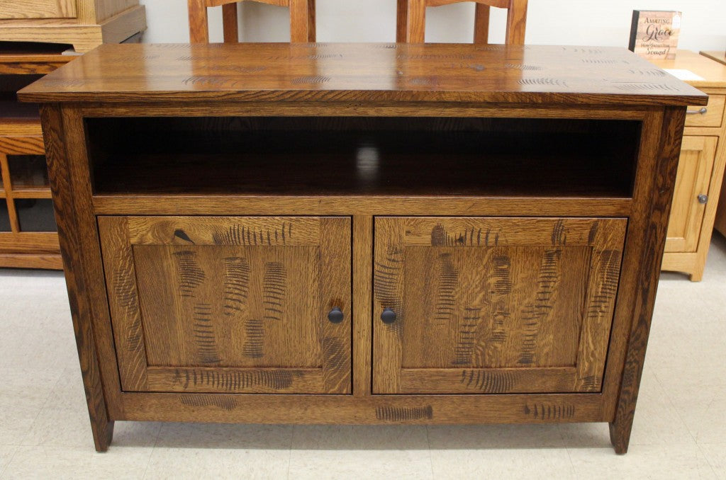 Rustic Mission 48″ TV Console in Rustic 1/4 Sawn Oak and Distressed