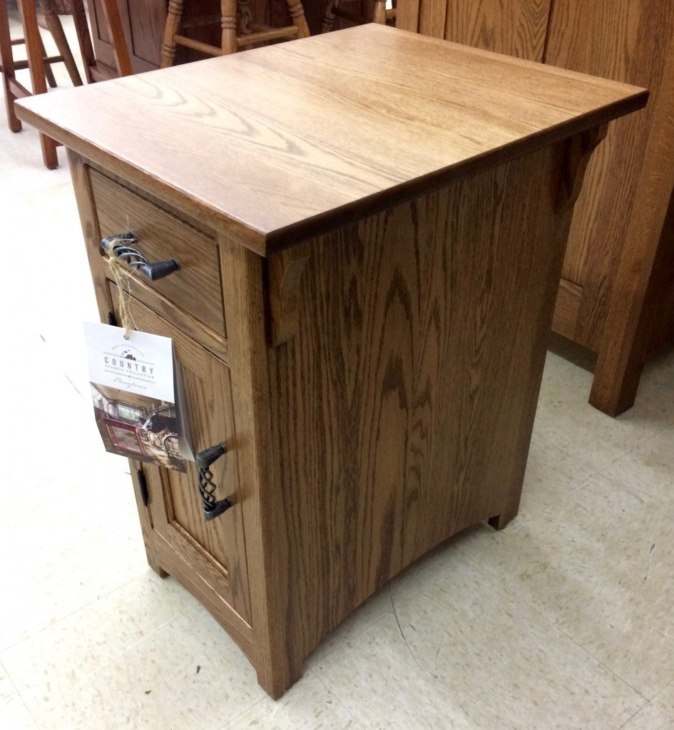 Mission 1-Door Chair Side Table