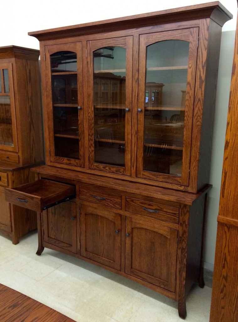 Vienna 3-Door China Hutch