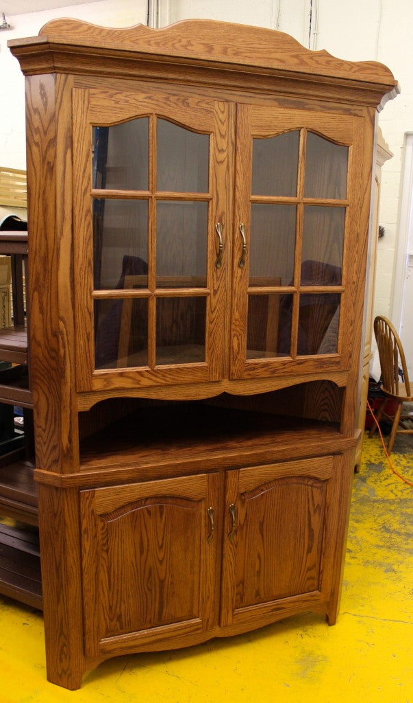 36″ Corner Country Hutch