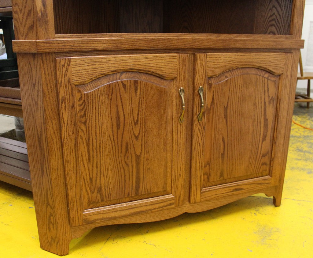 36″ Corner Country Hutch