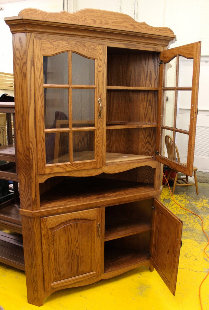 36″ Corner Country Hutch