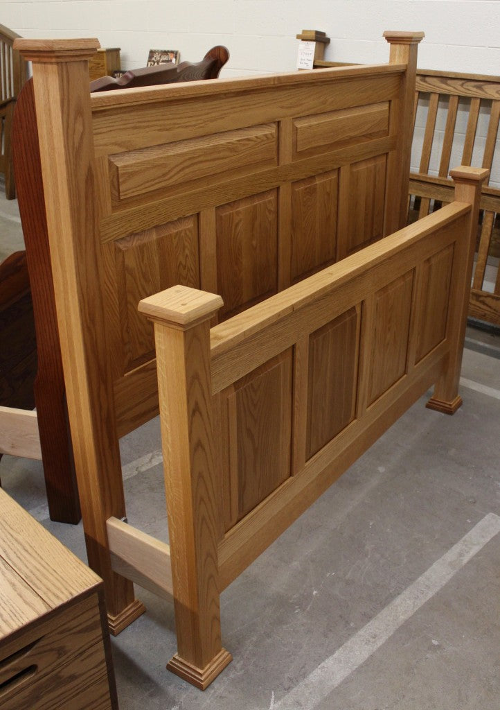 Country Panel Bed