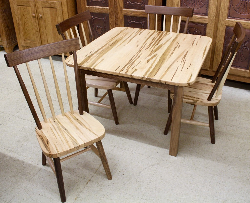 Comb Back Child’s Table with Four Chairs in Wormy Maple & Walnut