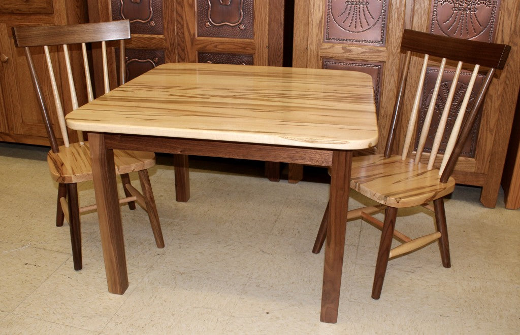 Comb Back Child’s Table with Four Chairs in Wormy Maple & Walnut