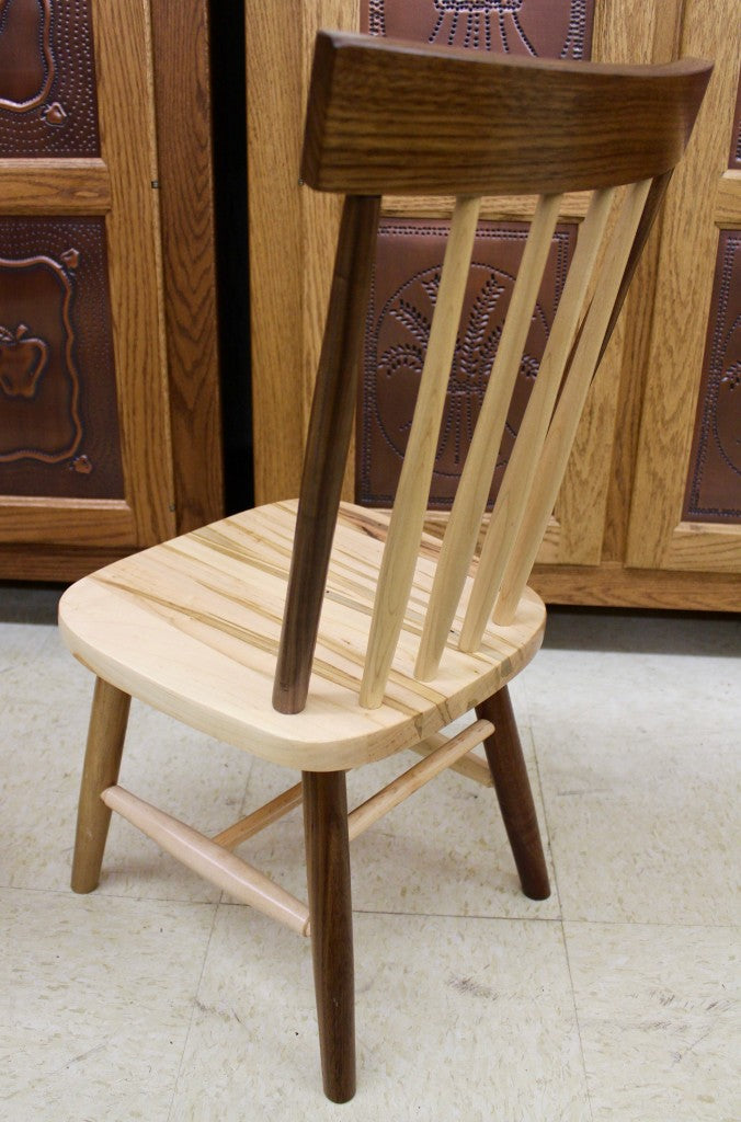 Comb Back Child’s Table with Four Chairs in Wormy Maple & Walnut