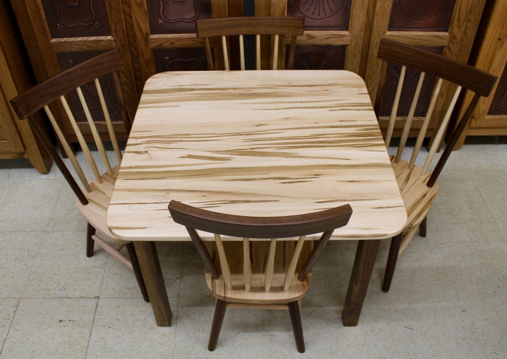 Comb Back Child’s Table with Four Chairs in Wormy Maple & Walnut