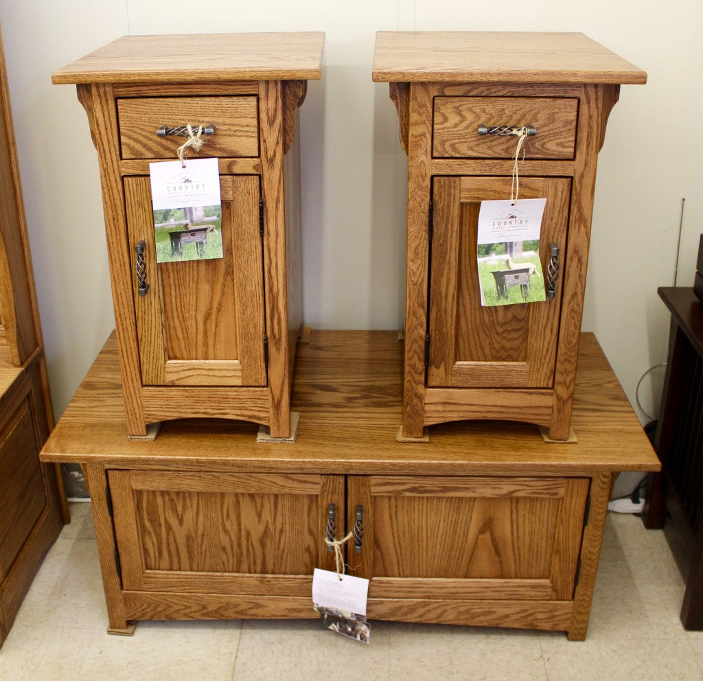 Mission 1-Door Chair Side Table