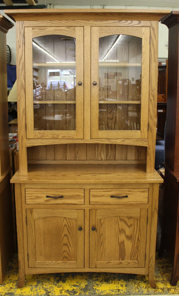 Vienna 2-Door Hutch