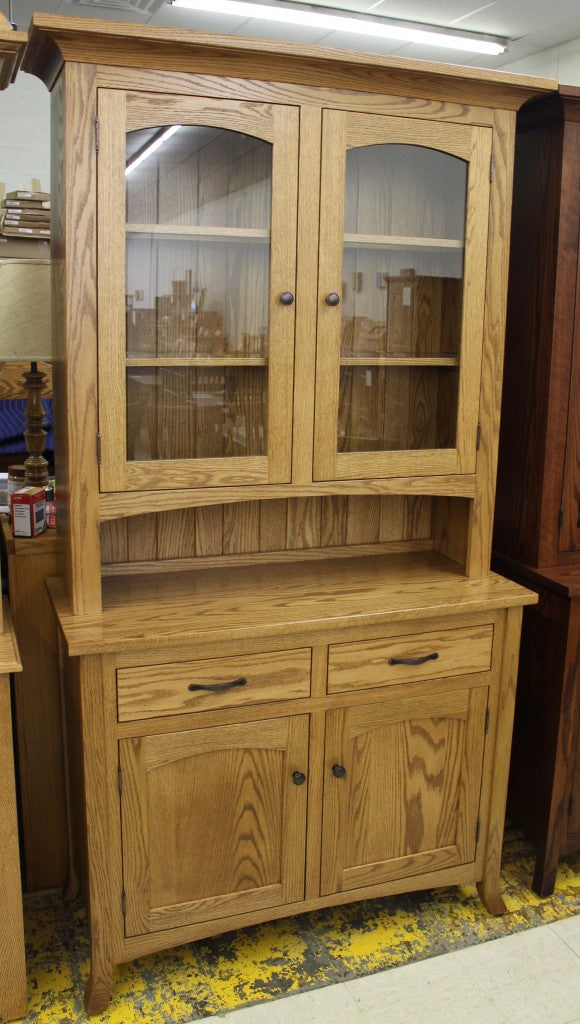 Vienna 2-Door Hutch