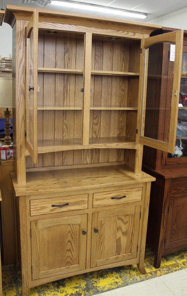 Vienna 2-Door Hutch