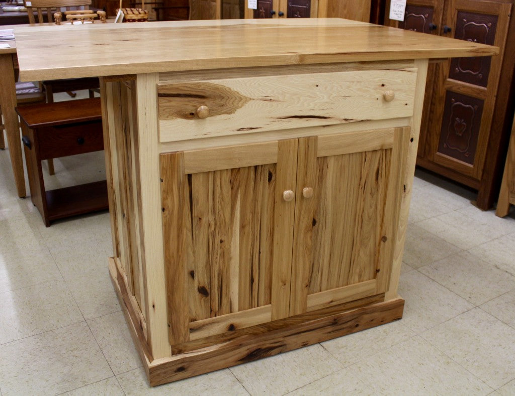 Classic Country Rustic Hickory Island