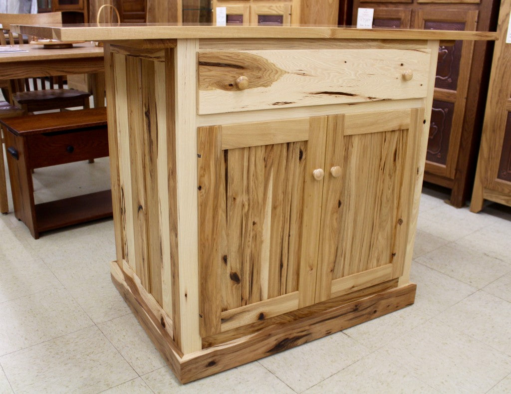 Classic Country Rustic Hickory Island