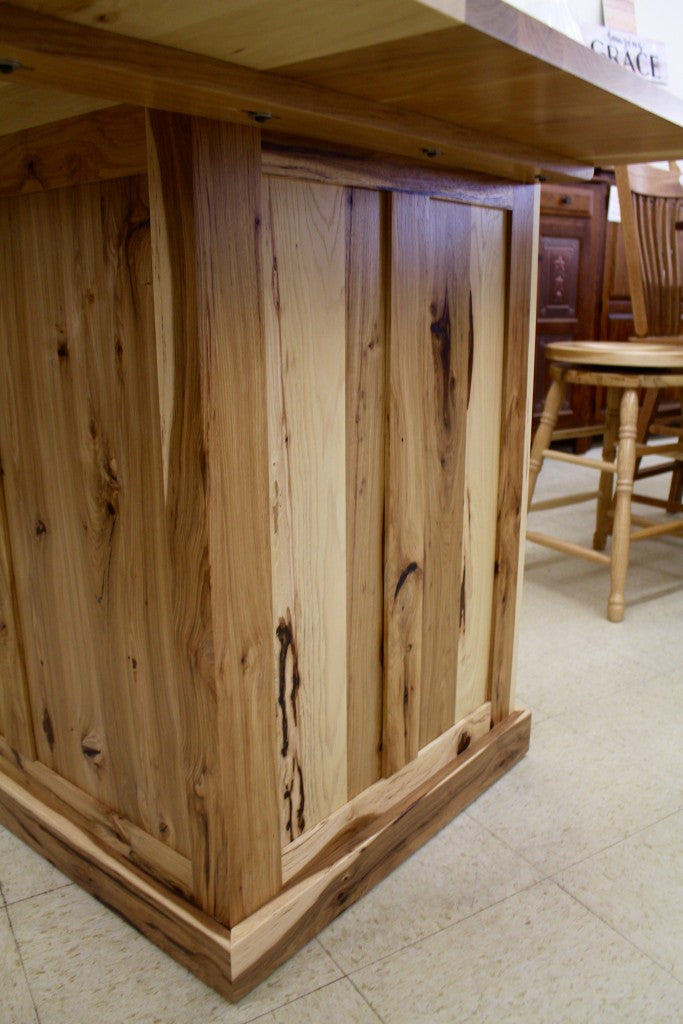 Classic Country Rustic Hickory Island