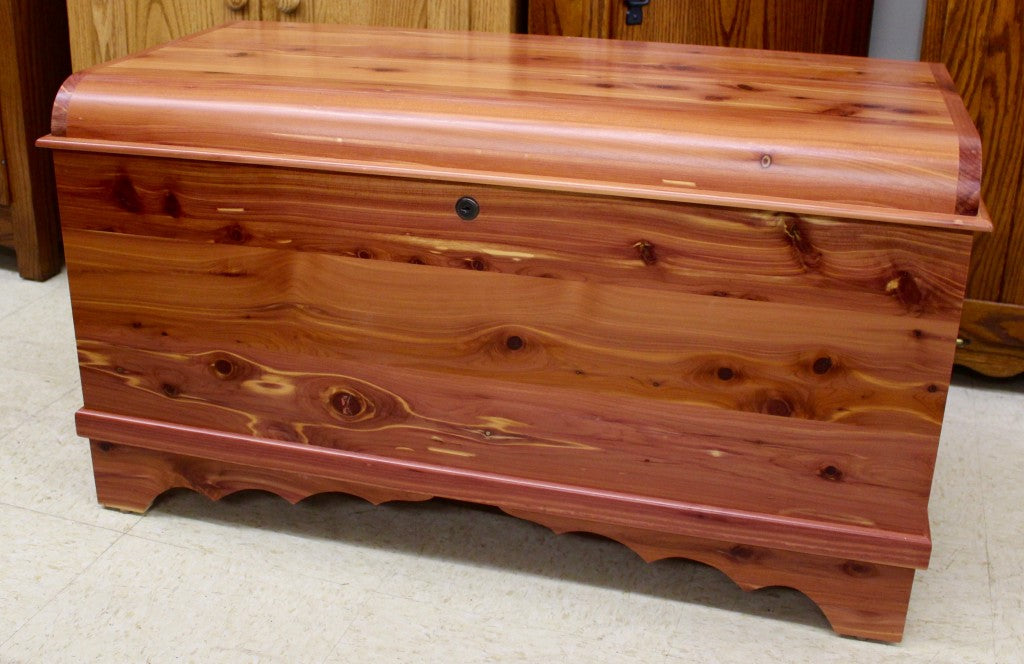 Small Waterfall Blanket Chest - All Cedar