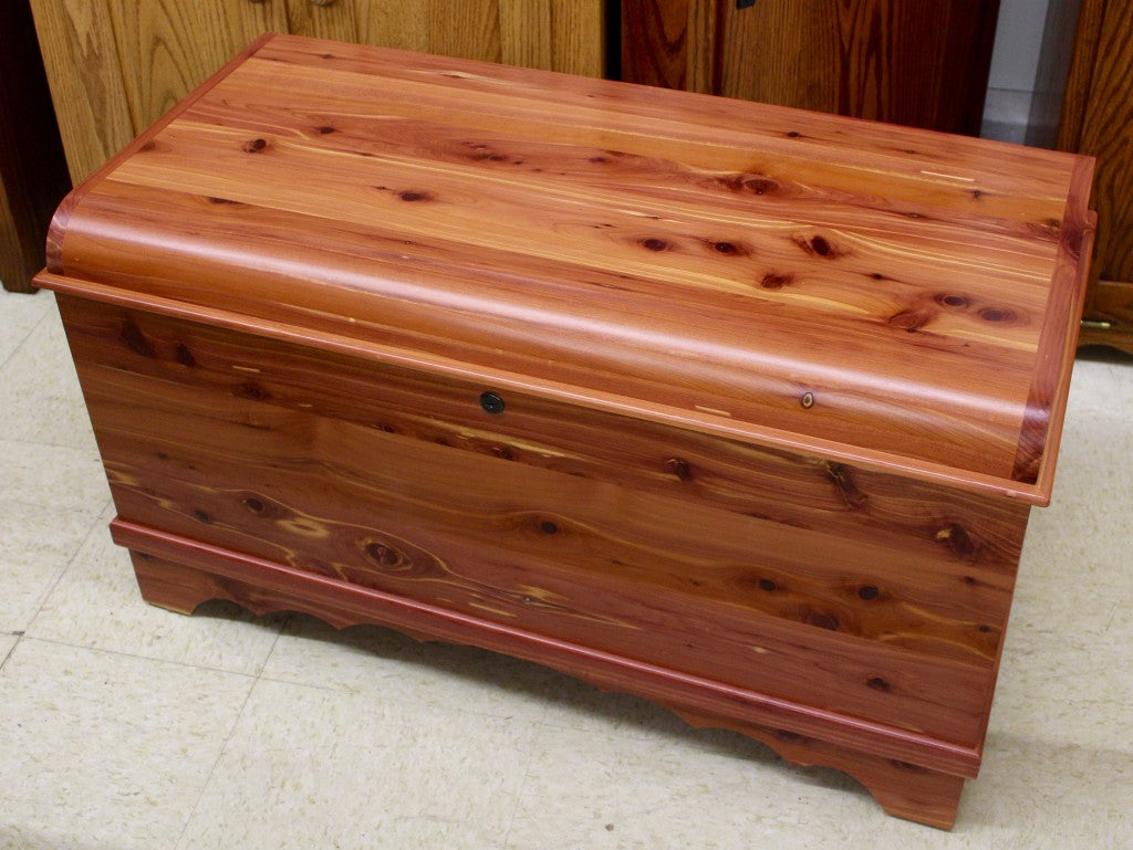 Small Waterfall Blanket Chest - All Cedar