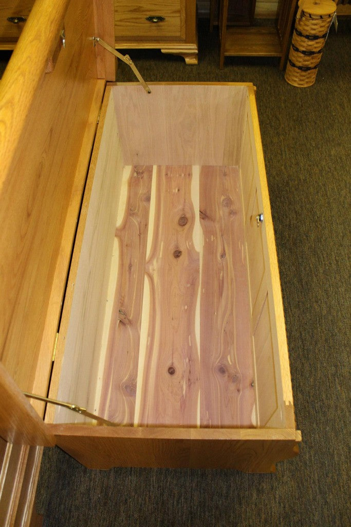 Sleigh Blanket Chest with Berkshire Rope Twist