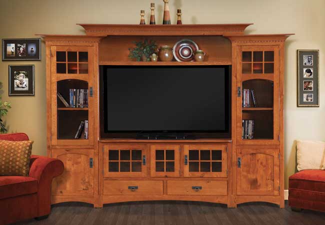 Entertainment Centers / Wall Units