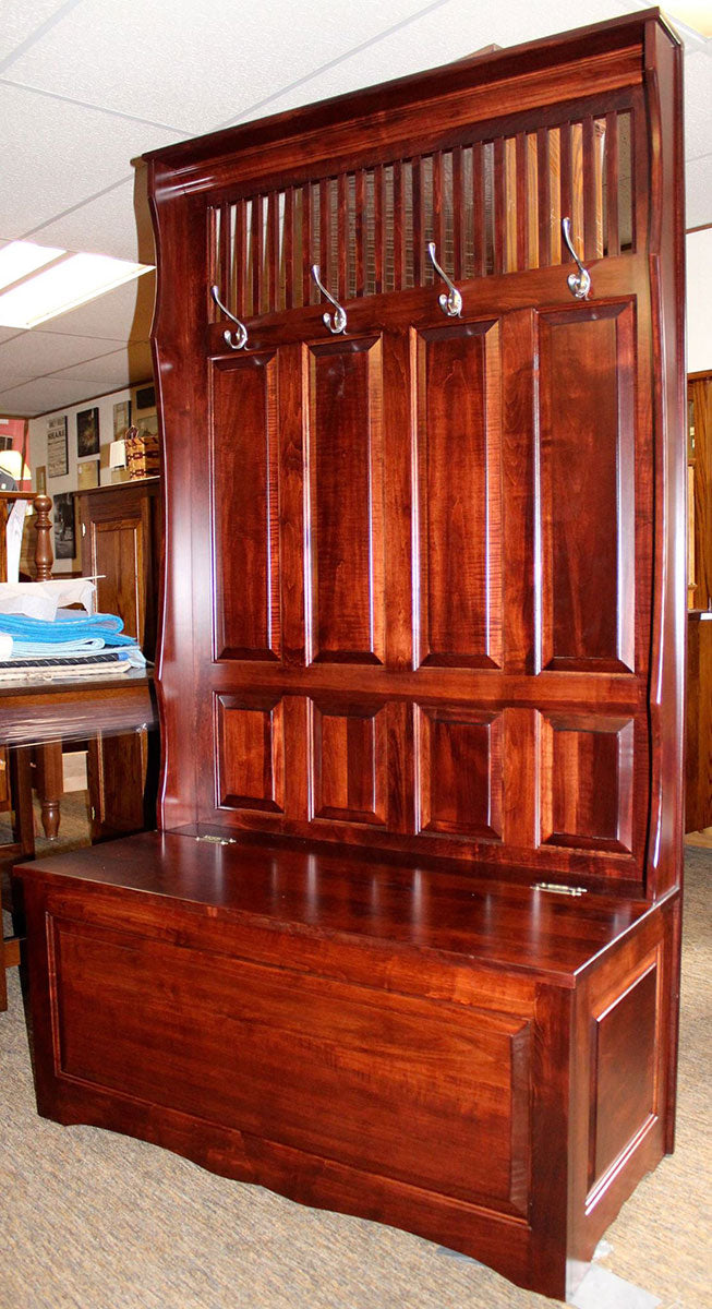 Raised Panel Hall Seat with 4 Panels and Mission Slats in Top