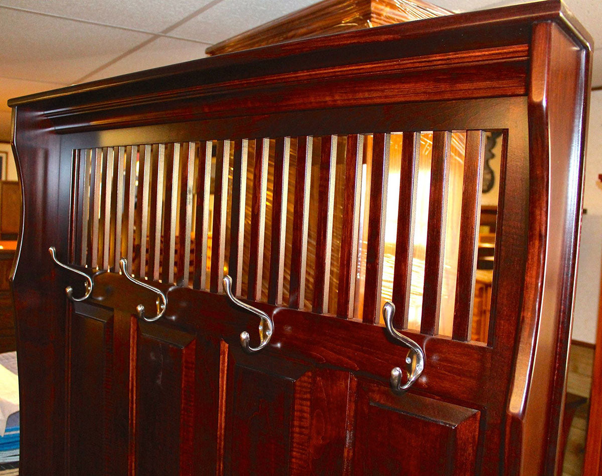 Raised Panel Hall Seat with 4 Panels and Mission Slats in Top