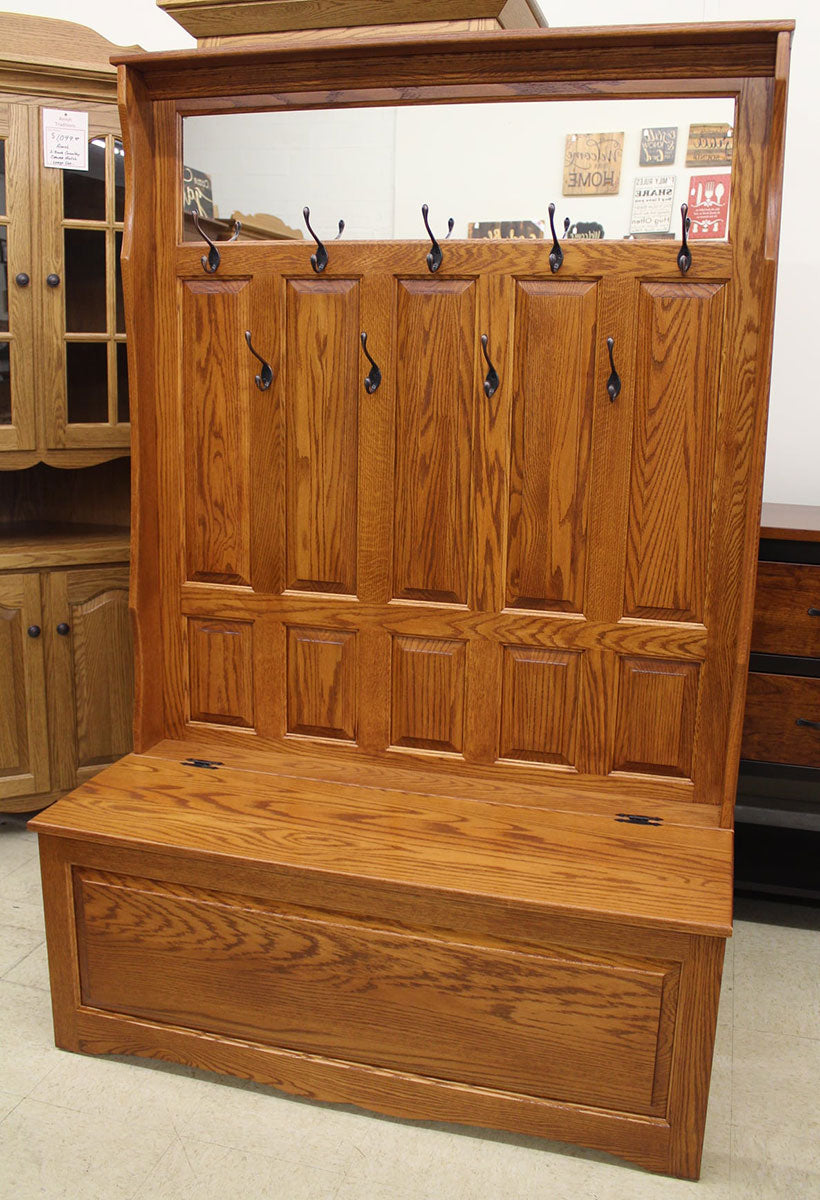 Raised Panel Hall Seat with 5 Panels