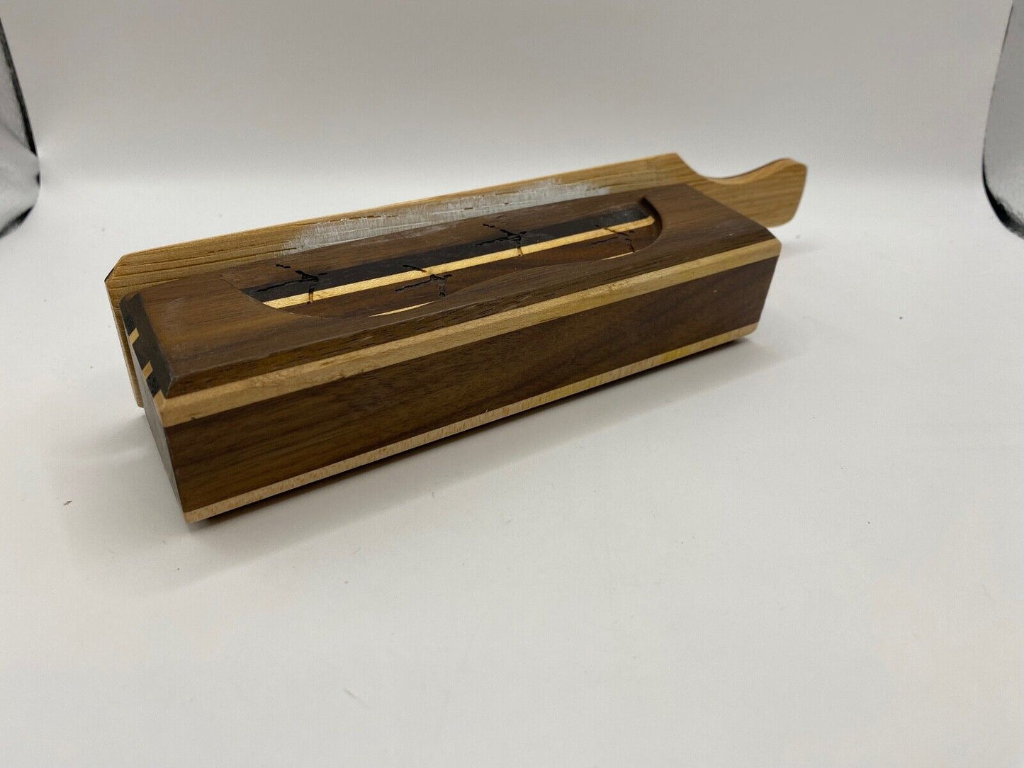 Genuinely Amish Crafted "Tuscarora Tom" Turkey Box Call