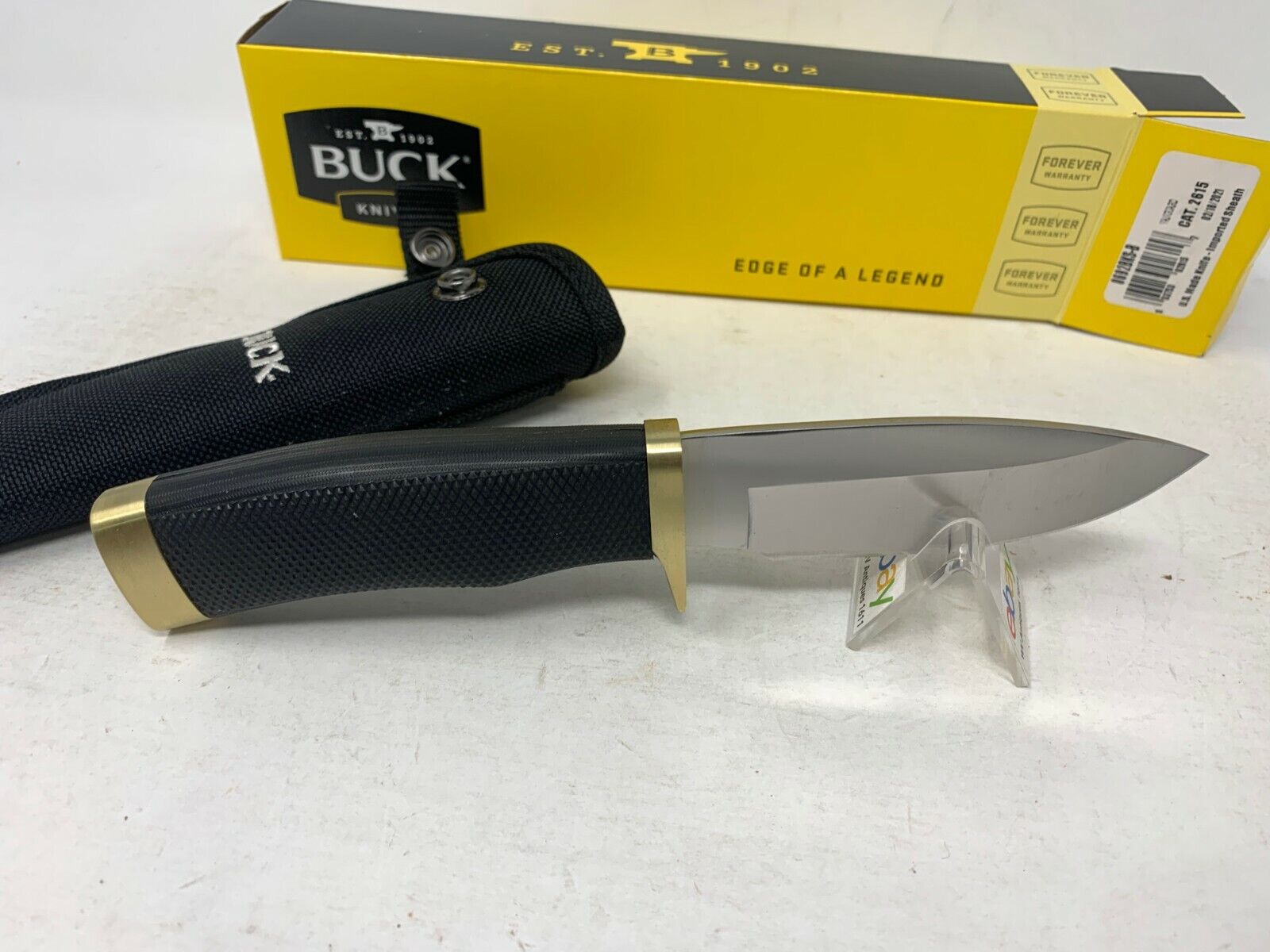 Buck USA 692 "Vanguard" Fixed Blade Rubber Handle Knife with Sheath - NIB!