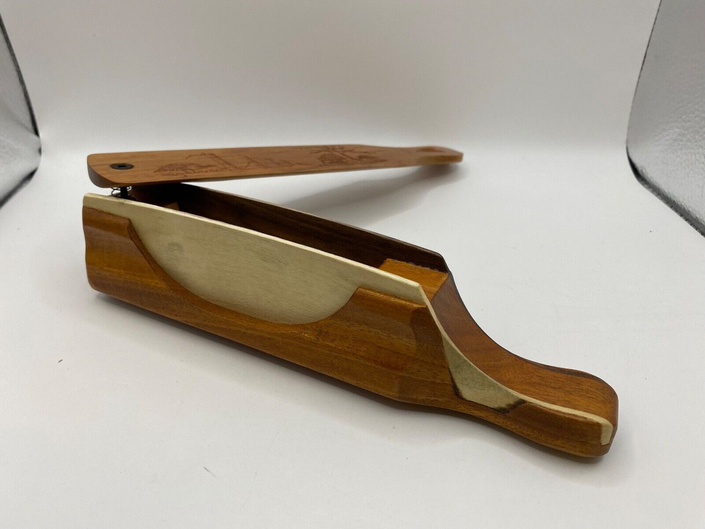 Genuinely Amish Crafted "Handle Half Moon" Turkey Box Call