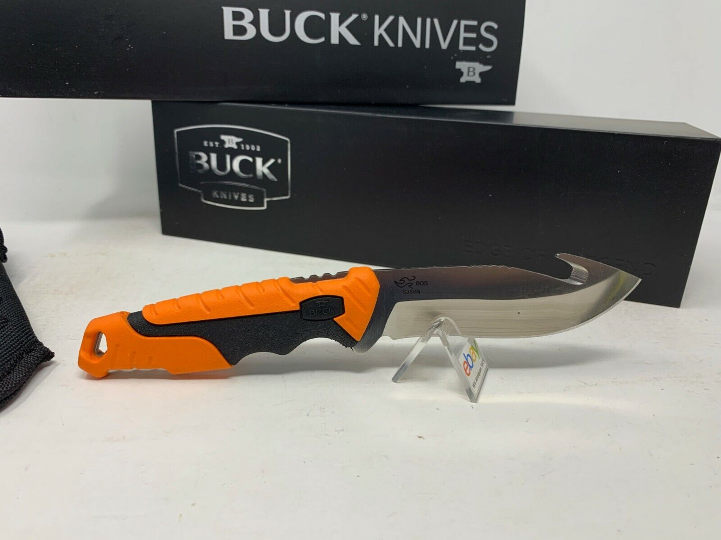 Buck USA 657 Large Pursuit PRO Fixed Blade Hunting Knife with Sheath, Guthook!