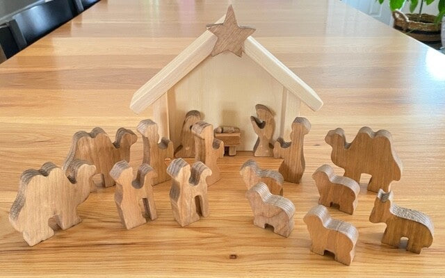 Amish Crafted Wooden Nativity Manger Scene Set, 14 Pieces, Decorative and Fun!