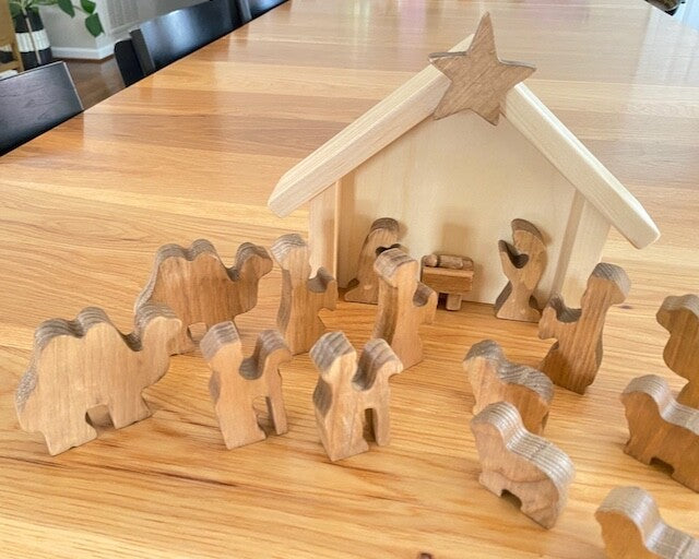 Amish Crafted Wooden Nativity Manger Scene Set, 14 Pieces, Decorative and Fun!