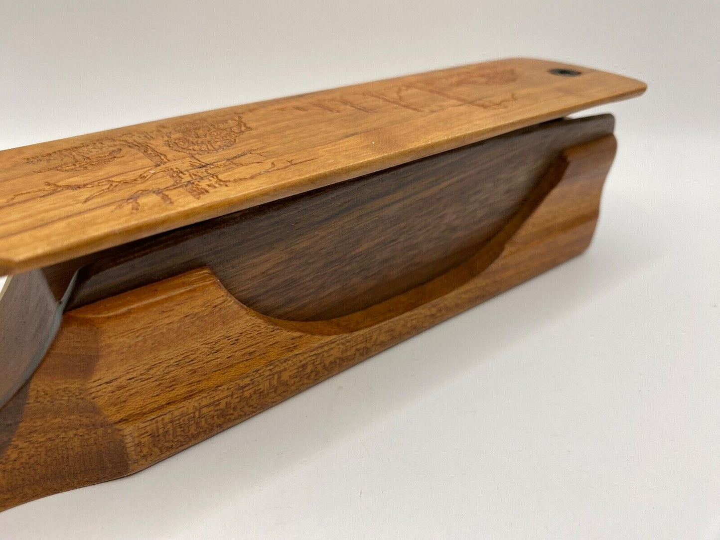 Genuinely Amish Crafted "Handle Half Moon" Turkey Box Call