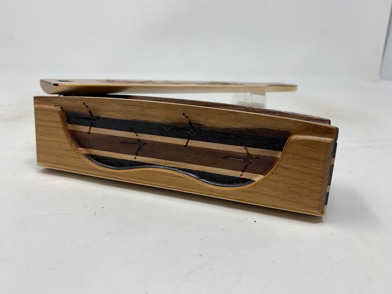 Genuinely Amish Crafted "Tuscarora Tom" Turkey Box Call