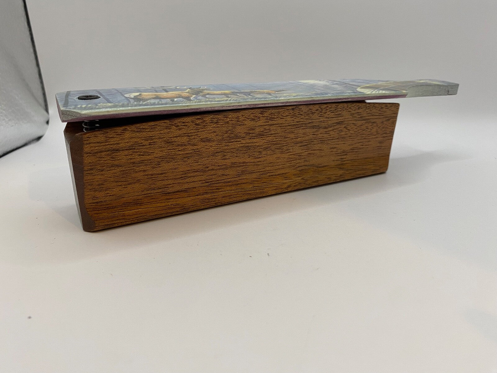 Wooden Amish Crafted Painted Lid Turkey Box Call - Elk Scene - New, Unused!