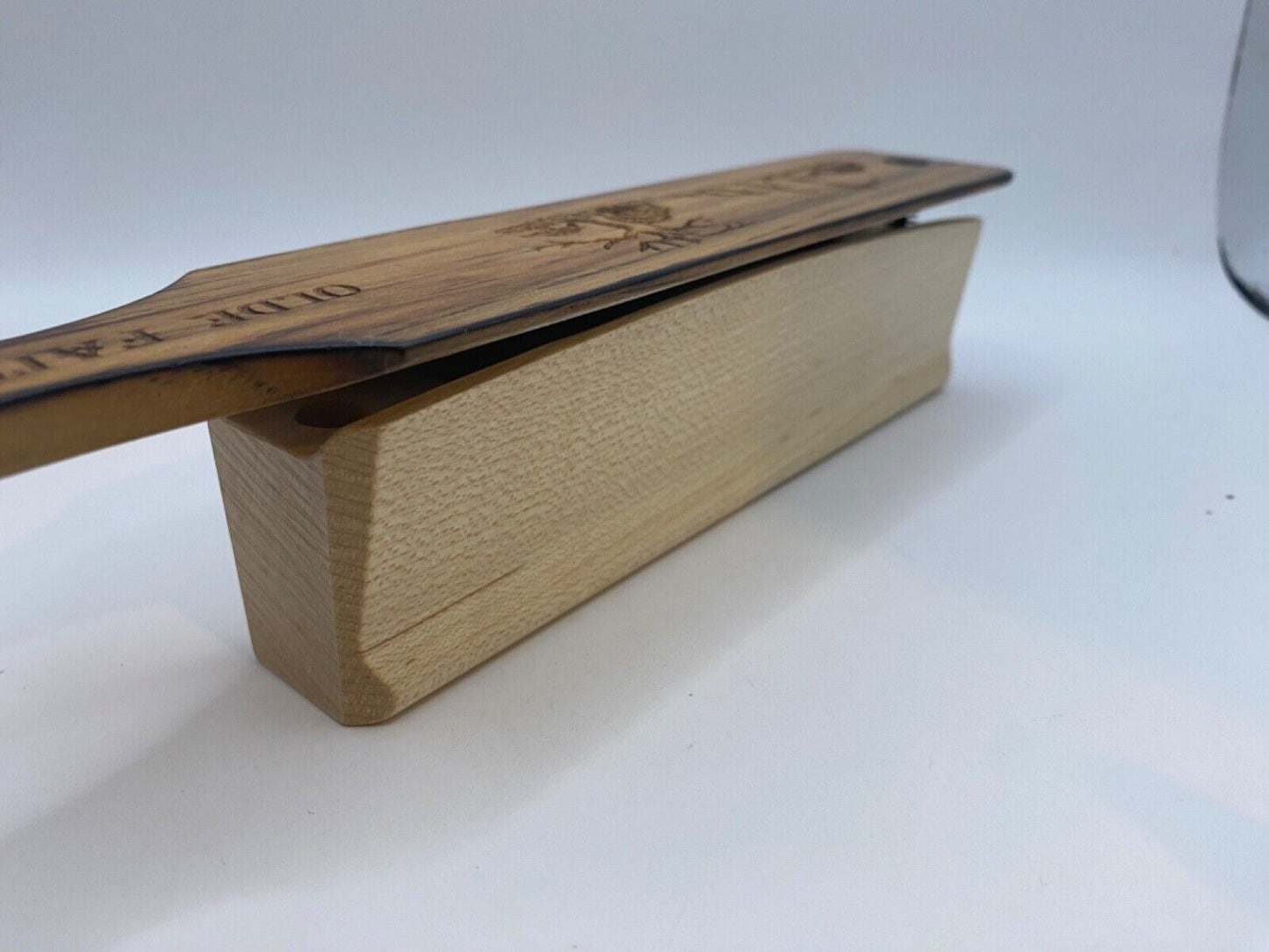 Genuinely Amish Crafted "Old Faithful" Turkey Box Call