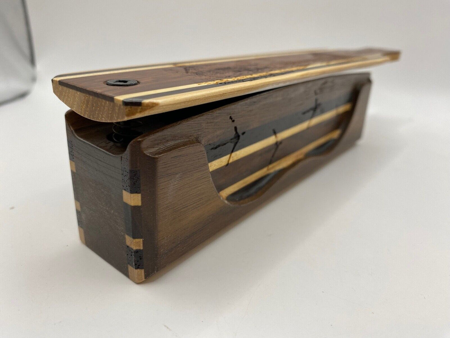 Genuinely Amish Crafted "Tuscarora Tom" Turkey Box Call