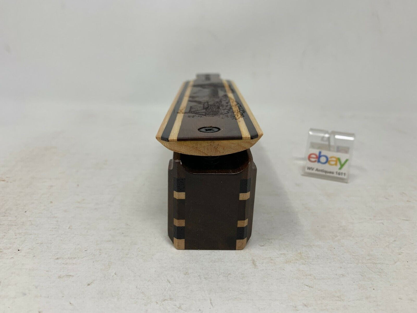 Genuinely Amish Crafted "Tuscarora Tom" Turkey Box Call