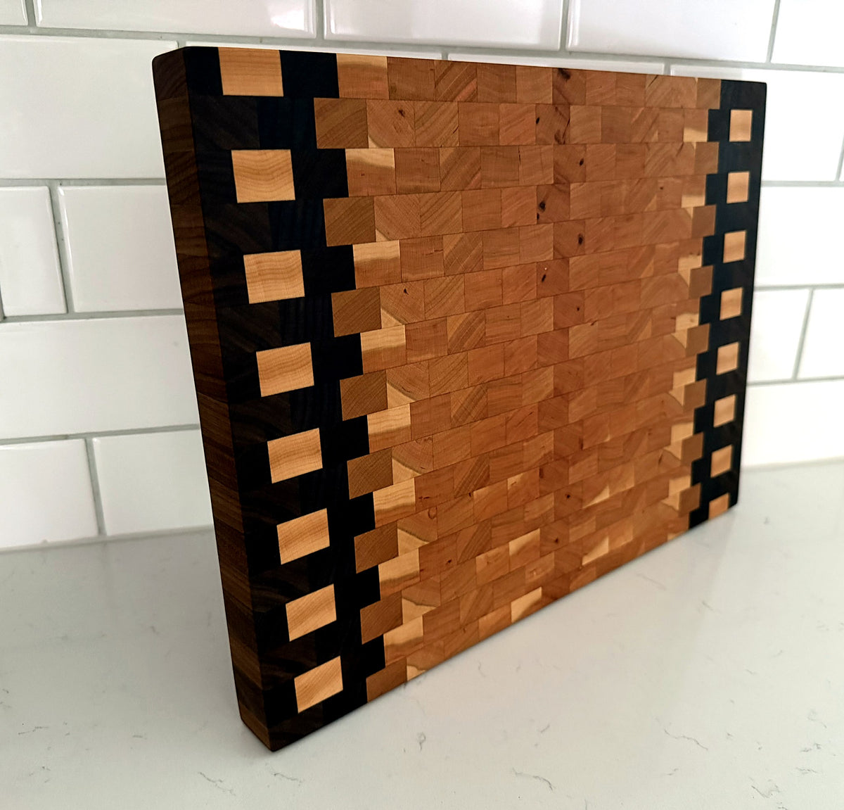 The Dubai Cutting Board – Brooklyn Wood Pattern 12" x 16"