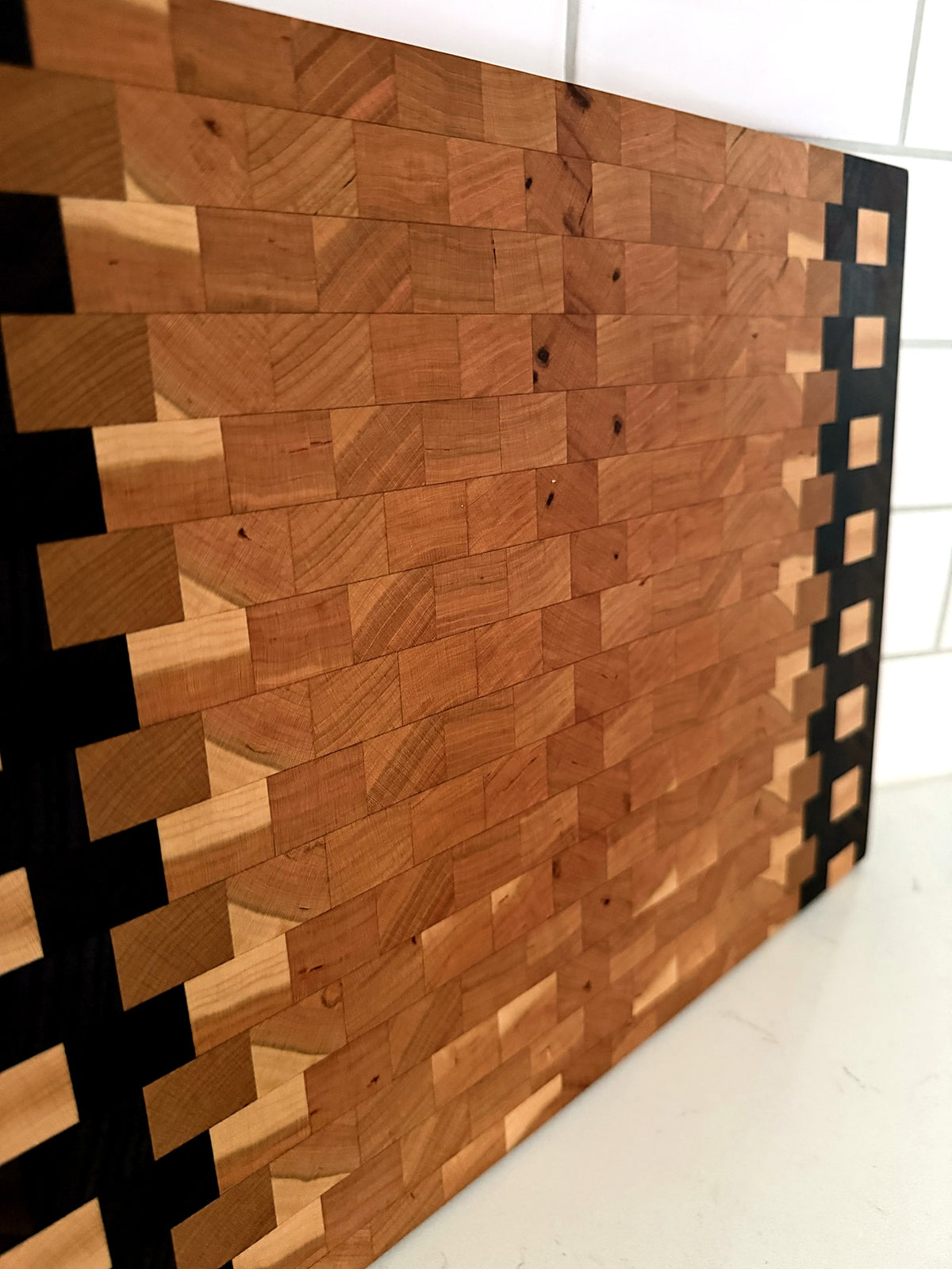 The Dubai Cutting Board – Brooklyn Wood Pattern 12" x 16"