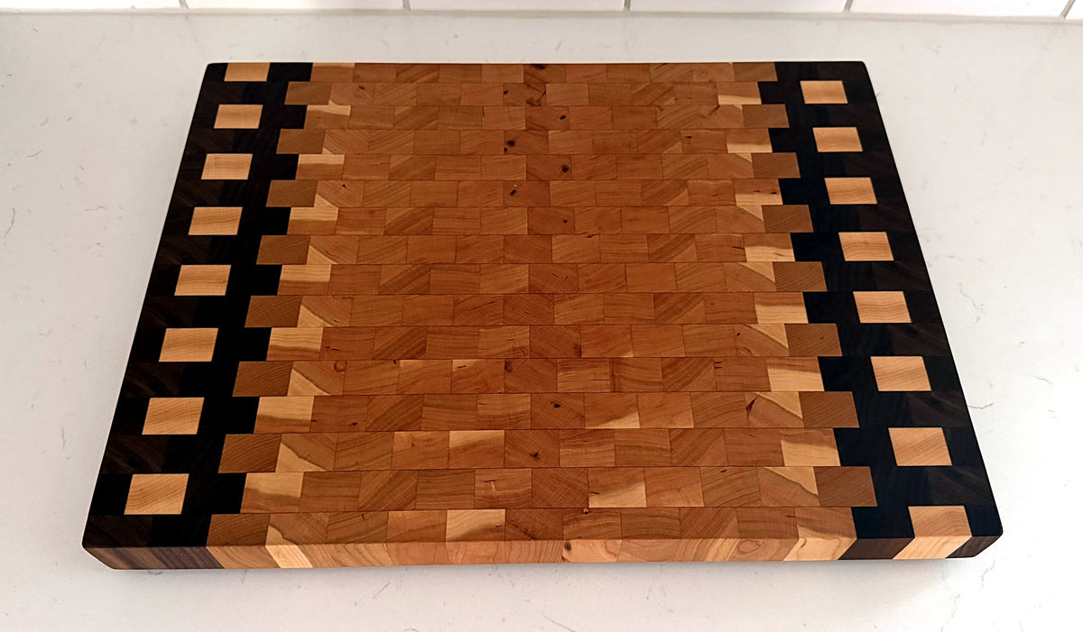 The Dubai Cutting Board – Brooklyn Wood Pattern 12" x 16"