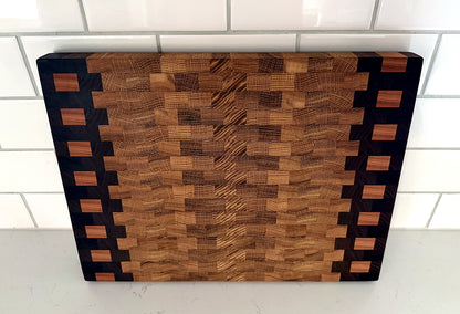 The Dubai Cutting Board – Cleveland Wood Pattern 12" x 16"