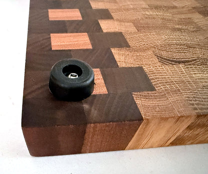 The Dubai Cutting Board – Cleveland Wood Pattern 12" x 16"